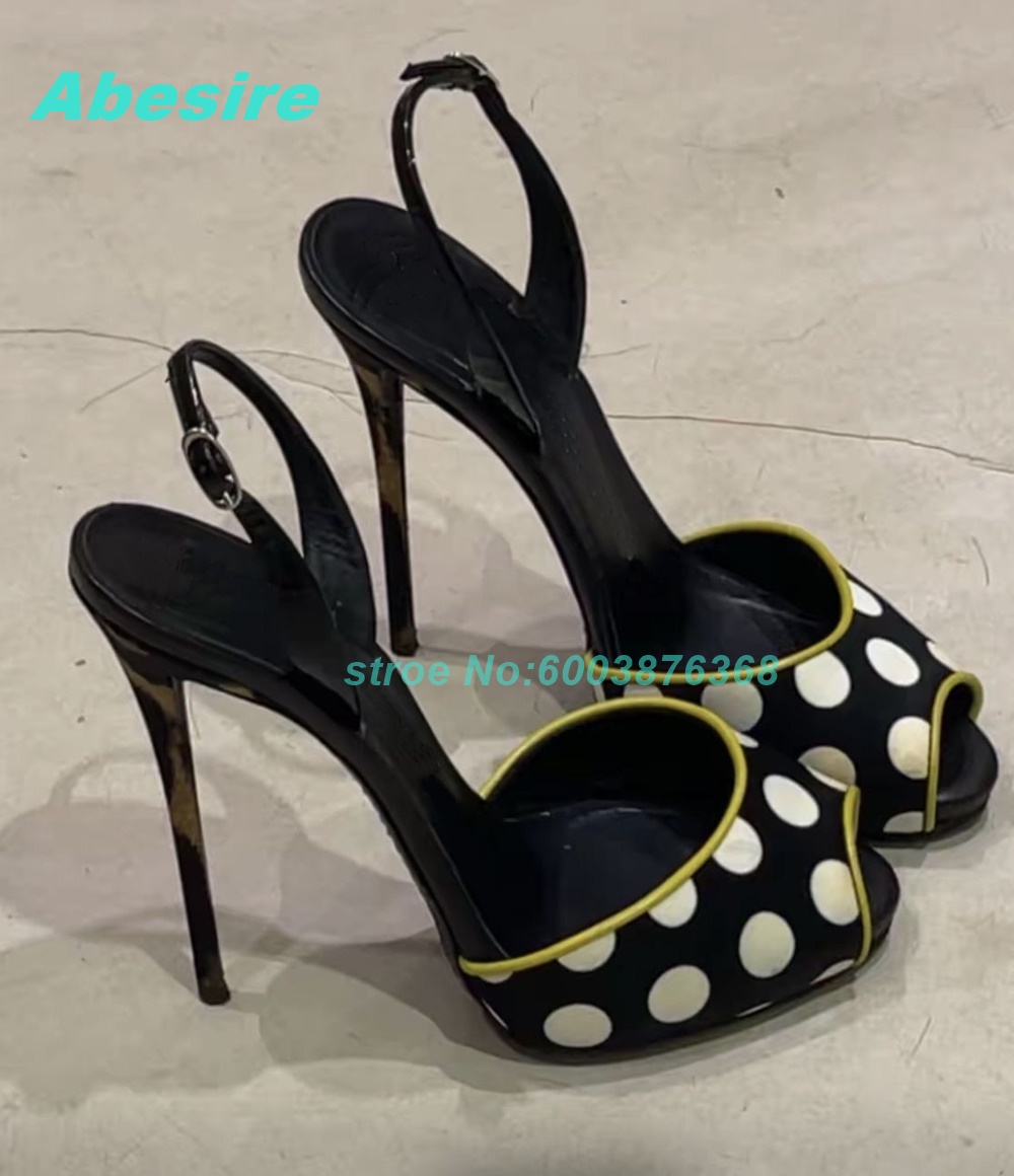 Polka Dot Patchwork Two-Tone S - Women'S Fashion Show 评论和价格