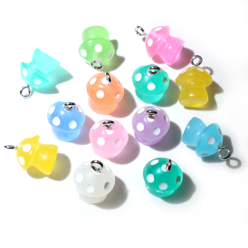 10PCS 15*11.5mm Mix Cartoon 3D - Women Fashion Drawing 评论和价格
