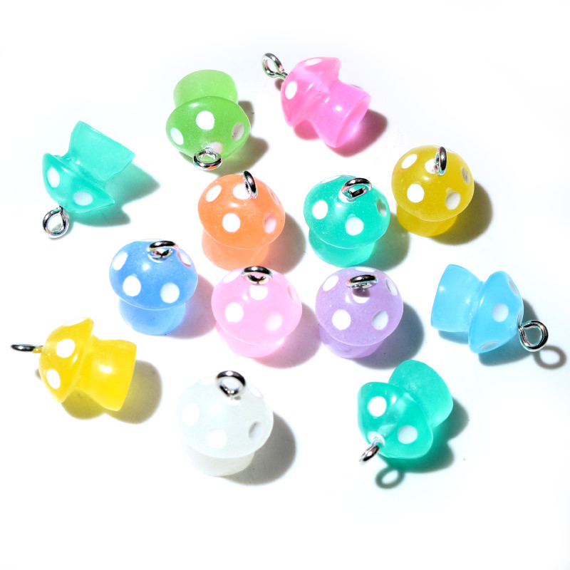 10PCS 15*11.5mm Mix Cartoon 3D - Women Fashion Drawing 评论和价格