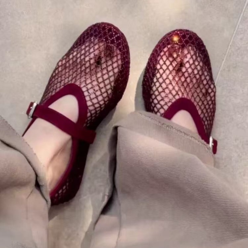 Hollow Rhinestone Baotou Sanda - Women'S Fashion Walking Shoes 评论和价格