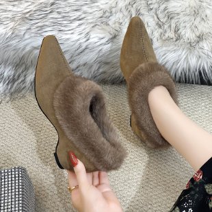 Platform Fleece-Lined Pointed  - Women'S Fashion Line 评论和价格